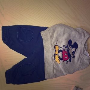 I am selling all of my New born clothes